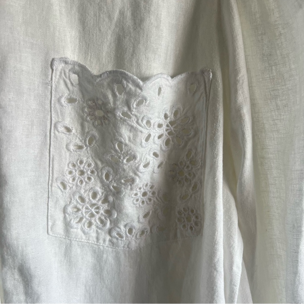 Ann Taylor Elegant White Eyelet Blouse Classic Size M NWT - Picture 7 of 15
